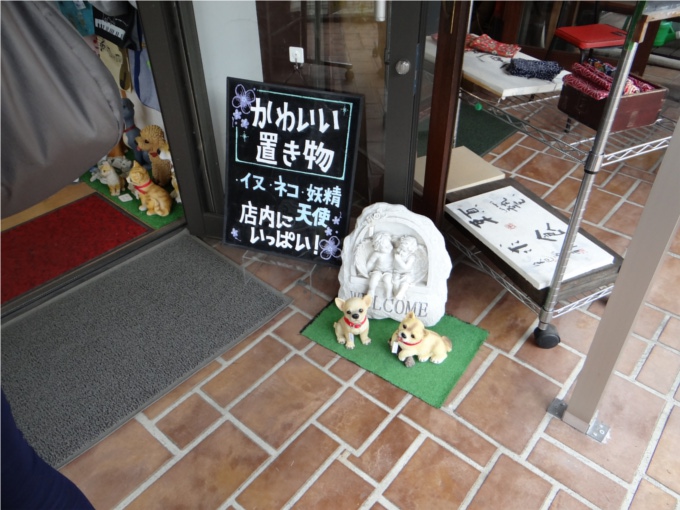 かわいい犬猫の置物がいっぱいの「ギャラリー彩」（鎌倉）