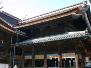 吉備津神社拝殿
