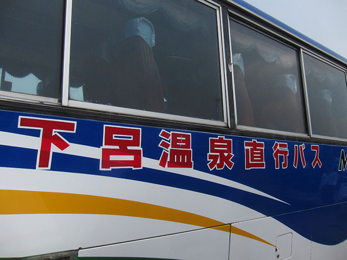 Bus-11.jpg