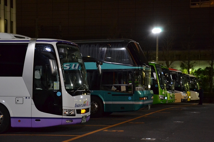 夜行 バス 東京 名古屋