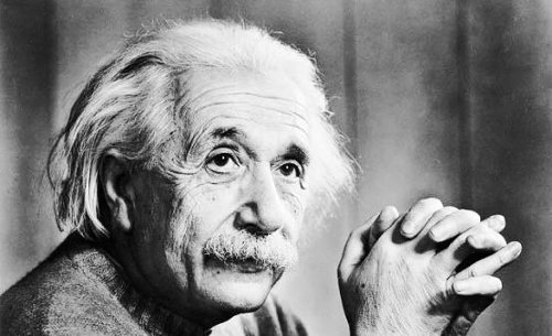 アインシュタインは７歳まで文字が読めなかった！